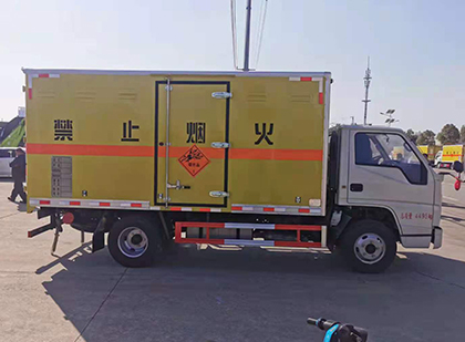 武川爆破器材运输车